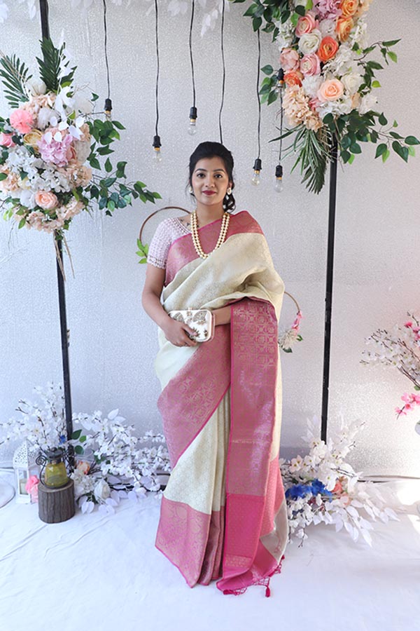 Designer Gray/ Green Pure Zari And Kanchipuram 100% Pure Fancy Silk Sa–  PAAIE
